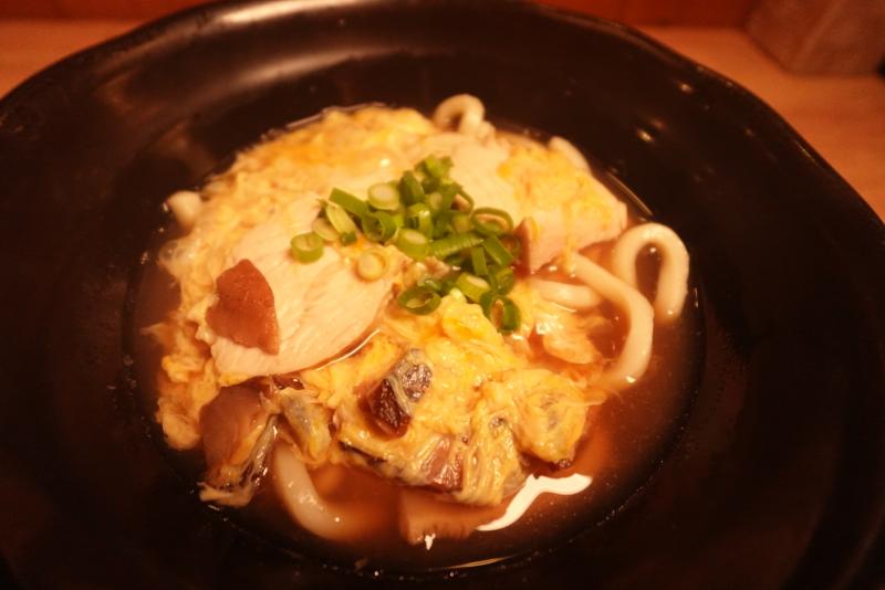 鶏とキノコの卵とじうどん
